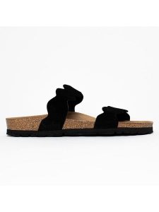 Sunbay Klapki "Bejuma" w kolorze czarnym rozmiar: 37. Czarne klapki Sunbay, bez wzorów, z materiału, z otwartym noskiem, bez obcasa. Za 127,35 zł.