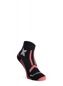 Skarpety do biegania damskie X-Socks Trail Run Discover Ankle. Czarne skarpetki X-Socks, bez wzorów, z materiału. Za 81,39 zł.