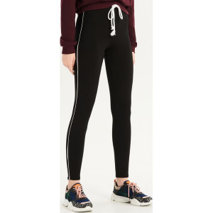 Dżersejowe legginsy z paskami - Czarny. Legginsy marki Sinsay. W wyprzedaży za 19,99 zł.