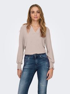 ONLY Bluzka w kolorze jasnoróżowym rozmiar: XL. Różowe bluzki ONLY, xl, bez wzorów, bez kołnierzyka, bez ramiączek. Za 88,02 zł.