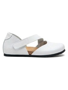 Comfortfusse Skórzane baleriny w kolorze białym rozmiar: 40. Białe balerinki Comfortfüße, bez wzorów, z materiału, bez obcasa, bez zapięcia. Za 260,99 zł.