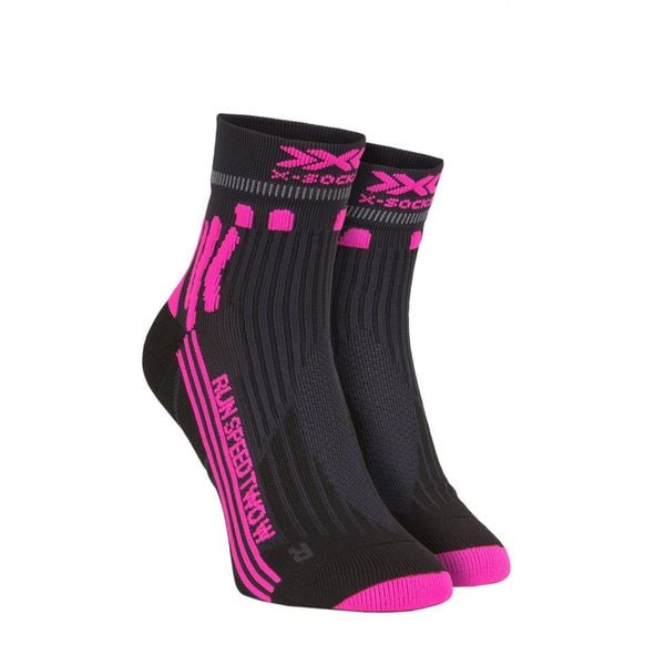 Skarpety biegowe damskie X-Socks Run Speed Two 4.0. Czarne skarpetki X-Socks, bez wzorów. W wyprzedaży za 91,00 zł.