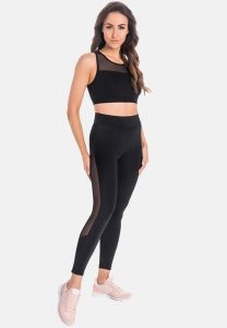Legginsy na siłownię damskie Teyli Mappy. Czarne legginsy Teyli, bez wzorów, z bawełny, z obniżonym stanem, długie. Za 159,99 zł.