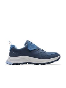 Clarks Skórzane sneakersy ''ATLTrekFreeWP'' w kolorze granatowym rozmiar: 38. Niebieskie trampki Clarks, bez wzorów, bez zapięcia. Za 290,57 zł.