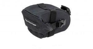 Torba Podsiodłowa Sportowa Torba Podsiodłowa 0,9 Litra 17 X 10 X 9 Cm - Czarna. Czarne torby podróżne i sportowe NEW LOOXS, bez wzorów, z materiału. Za 177,85 zł.