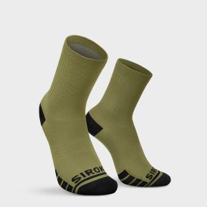Skarpetki kolarskie Gravel unisex SIROKO GS1. Czarne skarpetki SIROKO, bez wzorów, z tkaniny. Za 71,00 zł.