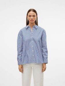 Vero Moda Koszula w kolorze niebiesko-białym rozmiar: M. Białe koszule Vero Moda, m, bez wzorów, z bawełny, bez kołnierzyka, bez ramiączek. Za 144,95 zł.