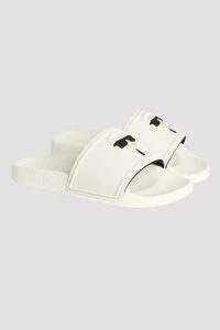 KARL LAGERFELD Białe damskie klapki KONDO 2.0 Karl NFT, Rozmiar 36. Białe klapki KARL LAGERFELD, bez wzorów, bez obcasa. W wyprzedaży za 249,99 zł.