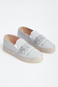 Espadryle damskie CESARE CASADEI. Espadryle Cesare Casadei, bez wzorów, bez obcasa, na koturnie. W wyprzedaży za 1 711,20 zł.