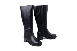 RIEKER Y5254-00 black, kozaki damskie. Czarne kozaki Rieker, bez wzorów, bez obcasa, na obcasie, bez zapięcia. Za 459,90 zł.