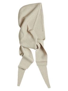 MOSS COPENHAGEN Szal z kapturem w kolorze beżowym rozmiar: onesize. Brązowe szaliki Moss Copenhagen, bez wzorów, z materiału. Za 113,95 zł.