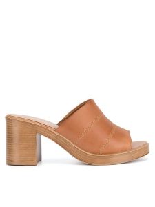 Lasocki Klapki RST-KSENIA-01 Brązowy. Brązowe klapki Lasocki, bez wzorów, z materiału, bez obcasa. Za 169,99 zł.