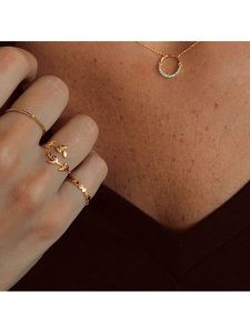 OR Carats Złoty pierścionek z diamentem rozmiar: 60. Żółte pierścionki OR Carats, z diamentem, złote. Za 377,74 zł.