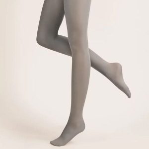 Rajstopy Gabriella Microfibre 40 den grey kryjące. Szare rajstopy i pończochy Gabriella, bez wzorów, z dzianiny. Za 25,90 zł.