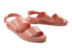 ZAXY 18270 LINK SAND AD beż, sandały damskie. Brązowe sandały Zaxy, bez wzorów, bez obcasa, bez zapięcia. Za 74,94 zł.
