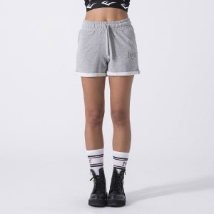 Ikoniczne Szorty Z Niezmieklej Bawelny Siwy Melanz Bawelna, Poliester. Szare szorty EVERLAST, bez wzorów, z bawełny. Za 147,75 zł.