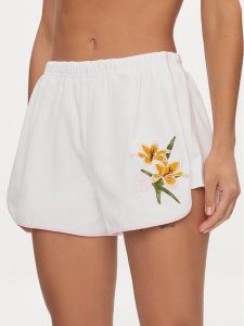 Guess Szorty materiałowe Zoey V4GD05 KC5R0 Biały Loose Fit. Białe szorty Guess, z aplikacjami, z materiału. Za 469,99 zł.