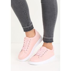 Różowe Buty Sportowe Slipcover. Buty sportowe marki Born2be. Za 49,99 zł.