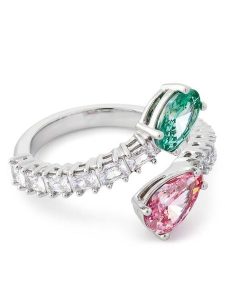 Swarovski Pierścionek 5737373 Srebrny. Szare pierścionki Swarovski, metalowe. Za 549,99 zł.