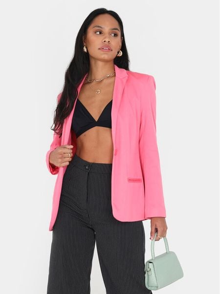 Brave Soul Marynarka LJK-TIFFANYPINK Różowy Straight Fit. Czerwone marynarki i żakiety Brave Soul, bez wzorów, z wiskozy. Za 149,99 zł.