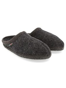 HAFLINGER Kapcie w kolorze antracytowym rozmiar: 44. Czarne kapcie HAFLINGER, bez wzorów, z materiału. Za 126,45 zł.