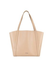 Gino Rossi Torebka WEN-17 Beżowy. Brązowe shopper bag Gino Rossi, bez wzorów, z tworzywa sztucznego, bez dodatków. Za 249,99 zł.