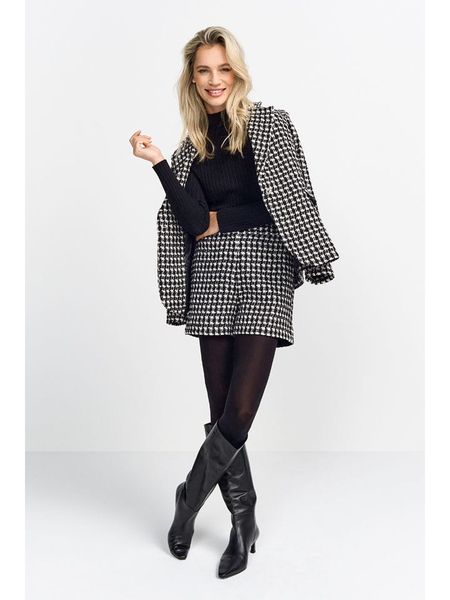 Rich & Royal Szorty w kolorze czarno-białym rozmiar: 34. Białe szorty Rich & Royal, bez wzorów, z podwyższonym stanem. Za 178,37 zł.