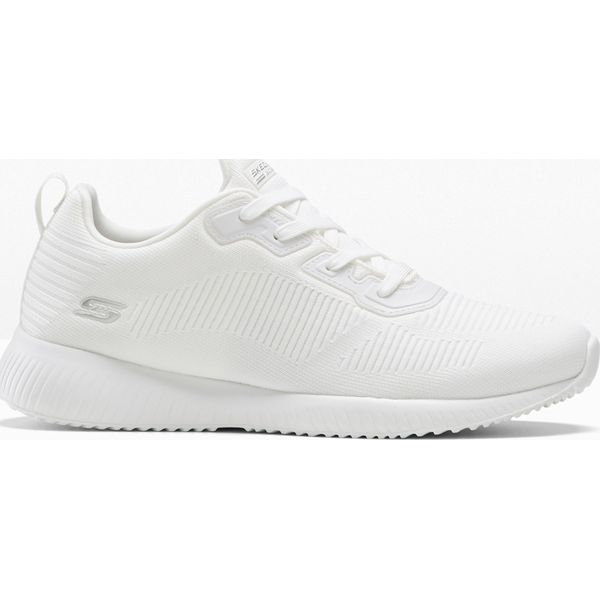 Wygodne sneakersy marki Skechers z pianką memory. Czarne buty sportowe bonprix, bez wzorów, bez zapięcia. Za 249,99 zł.