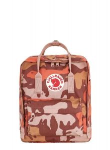 Plecak miejski Fjallraven Kanken Graphics - chalkrose/hidden animals. Czerwone plecaki Fjällräven. Za 461,99 zł.