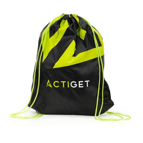 Worek plecak na buty odzież sportową torba ze ściągaczem na trening 20 L. Czarna plecaki ACTIGET, bez wzorów, z materiału, przez ramię. Za 3,95 zł.