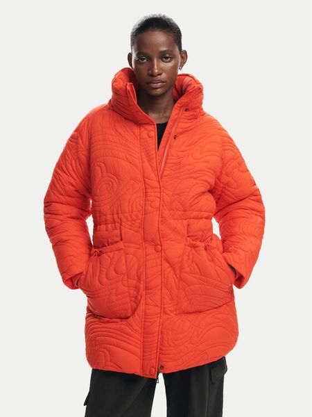 Desigual Kurtka zimowa Aarhus 24WWEWAC Pomarańczowy Regular Fit. Brązowe kurtki Desigual, na zimę, xs, bez wzorów, z syntetyku, bez kaptura. Za 484,99 zł.