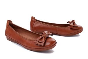 JOSEF SEIBEL 70603 133 240 Josie 03 camel, baleriny damskie. Brązowe balerinki Josef Seibel, bez wzorów, ze skóry, bez obcasa, bez zapięcia. Za 389,90 zł.