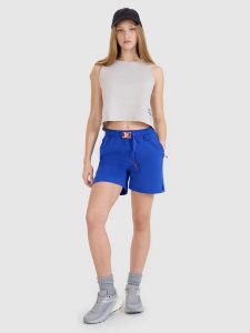 4F Spodenki casual damskie - niebieskie L. Niebieskie szorty 4f, bez wzorów, z dresówki, casualowe. W wyprzedaży za 79,99 zł.
