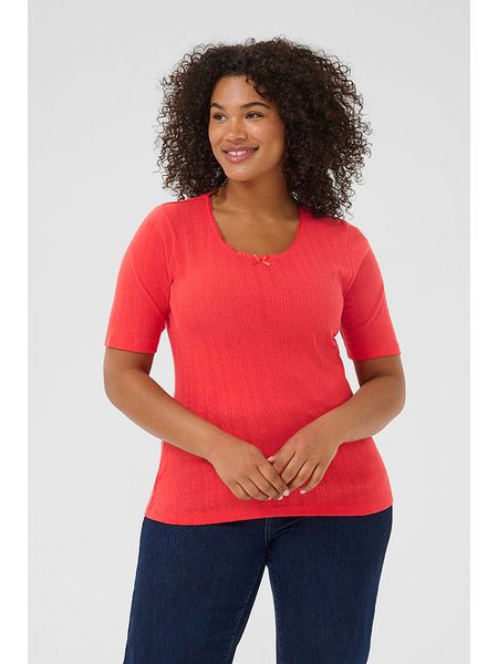 Kaffe Koszulka w kolorze czerwonym rozmiar: XL. Czerwone bluzki Kaffe, xl, bez wzorów, bez kołnierzyka, bez ramiączek. Za 61,60 zł.