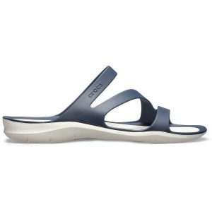 Klapki damskie Crocs Swiftwater. Białe klapki Crocs, bez wzorów, z materiału, bez obcasa. Za 279,99 zł.