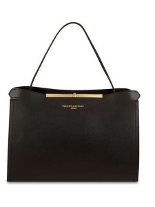 Victor & Hugo Paris Skórzana torebka "Vecy" w kolorze czarnym - 26 x 13 x 3 cm rozmiar: onesize. Czarne torebki klasyczne Victor & Hugo Paris, bez wzorów, z materiału, przez ramię, bez dodatków. Za 282,99 zł.