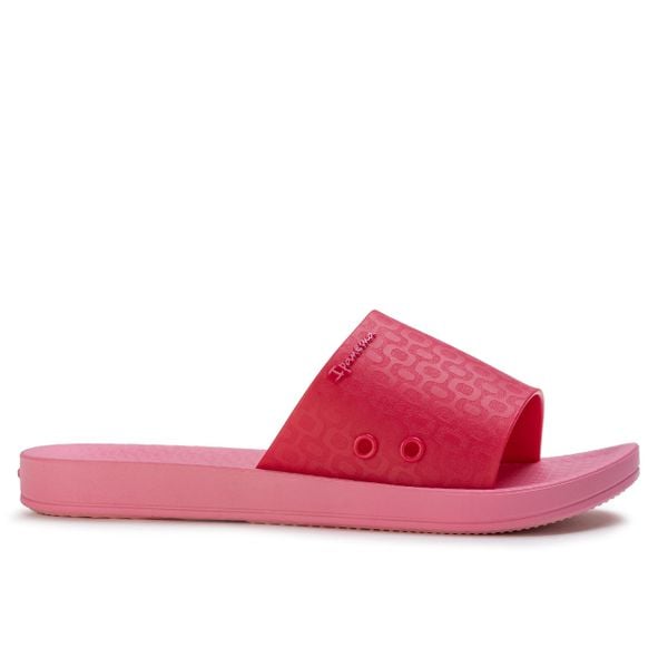 Klapki damskie Ipanama 83583 ANAT CLASSIC SLIDE FEM. Czerwone klapki Ipanema, bez wzorów, z materiału, bez obcasa. Za 55,00 zł.