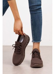 C'M Sneakersy w kolorze fioletowo-brązowym rozmiar: 38. Brązowe trampki C'M, bez wzorów, bez zapięcia. Za 86,95 zł.