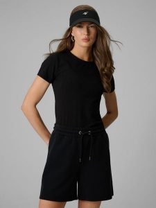 4F T-shirt slim gładki damski - czarny M. Czarne t-shirty 4f, m, bez wzorów, z dzianiny, bez kołnierzyka, bez ramiączek. Za 79,99 zł.