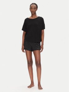 Hunkemöller Piżama 301485 Czarny Regular Fit. Czarne piżamy Hunkemöller, bez wzorów, z wiskozy, bez ramiączek. Za 89,99 zł.