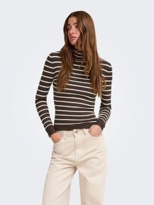 ONLY Sweter w kolorze brązowym rozmiar: XS. Brązowe golfy ONLY, bez wzorów. Za 89,95 zł.