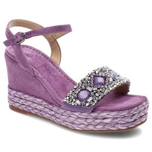 Fioletowe Sandały Alma En Pena Stylowe Buty Damskie. Fioletowe sandały Alma en Pena, bez wzorów, bez obcasa, na koturnie, bez zapięcia. Za 439,00 zł.