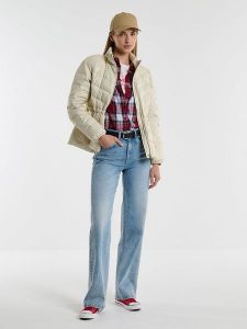 BIG STAR Kurtka puchowa w kolorze beżowym rozmiar: XS. Brązowe kurtki Big Star, xs, bez wzorów, z puchu, bez kaptura. Za 279,99 zł.