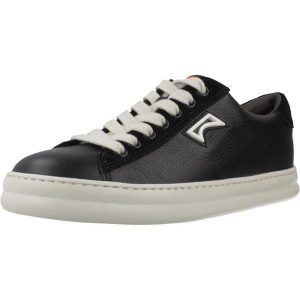 Buty CAMPER RUNNER Czarny. Czarne buty trekkingowe Camper, ze skóry, bez zapięcia. Za 488,84 zł.