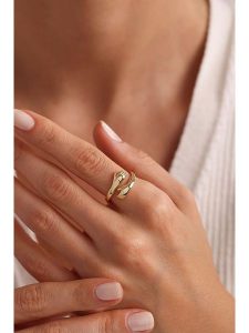 Heliophilia Pozłacany pierścionek rozmiar: onesize. Żółte pierścionki Heliophilia, pozłacane. Za 89,45 zł.
