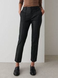 OPUS Spodnie w kolorze czarnym rozmiar: 42/L28. Czarne spodnie z wysokim stanem Opus, bez wzorów, z materiału, z podwyższonym stanem. Za 173,99 zł.