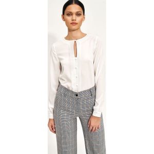 Elegancka Bluzka z Łezką na Dekolcie - Ecru. Czerwone bluzki Nife, l, bez wzorów, z elastanu, eleganckie, bez kołnierzyka, bez ramiączek. Za 179,90 zł.