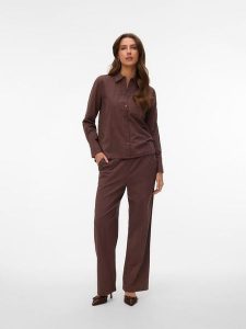 Vero Moda Spodnie w kolorze brązowym rozmiar: L. Brązowe jeansy Vero Moda, bez wzorów, z bawełny. Za 85,19 zł.