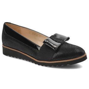 Czarne Półbuty Gamis Skórzane Buty Damskie. Czarne półbuty Gamis, z aplikacjami, ze skóry, bez obcasa, na platformie, bez zapięcia. Za 179,00 zł.