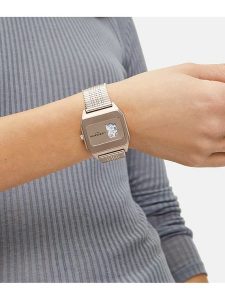 Liebeskind Zegarek kwarcowy w kolorze złotym rozmiar: onesize. Żółte, analogowe zegarki Liebeskind. Za 421,67 zł.